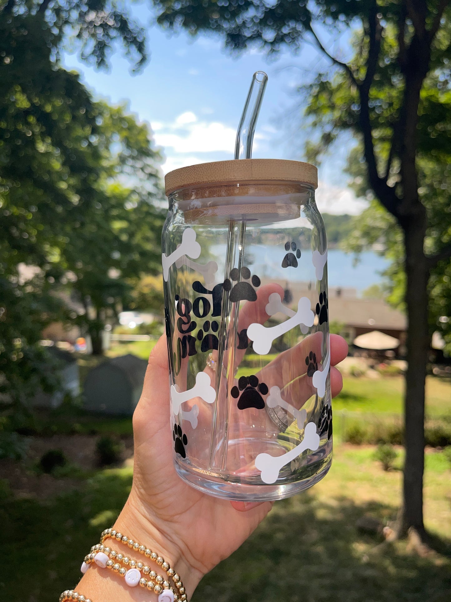 Dog Mom Beer Can Glass