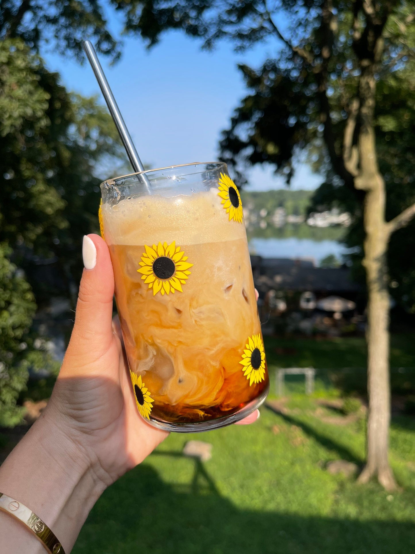 Sunflower Beer Can Glass, Sunflower Coffee Cup, personalized coffee cup, Gift for her, Floral Coffee Cup